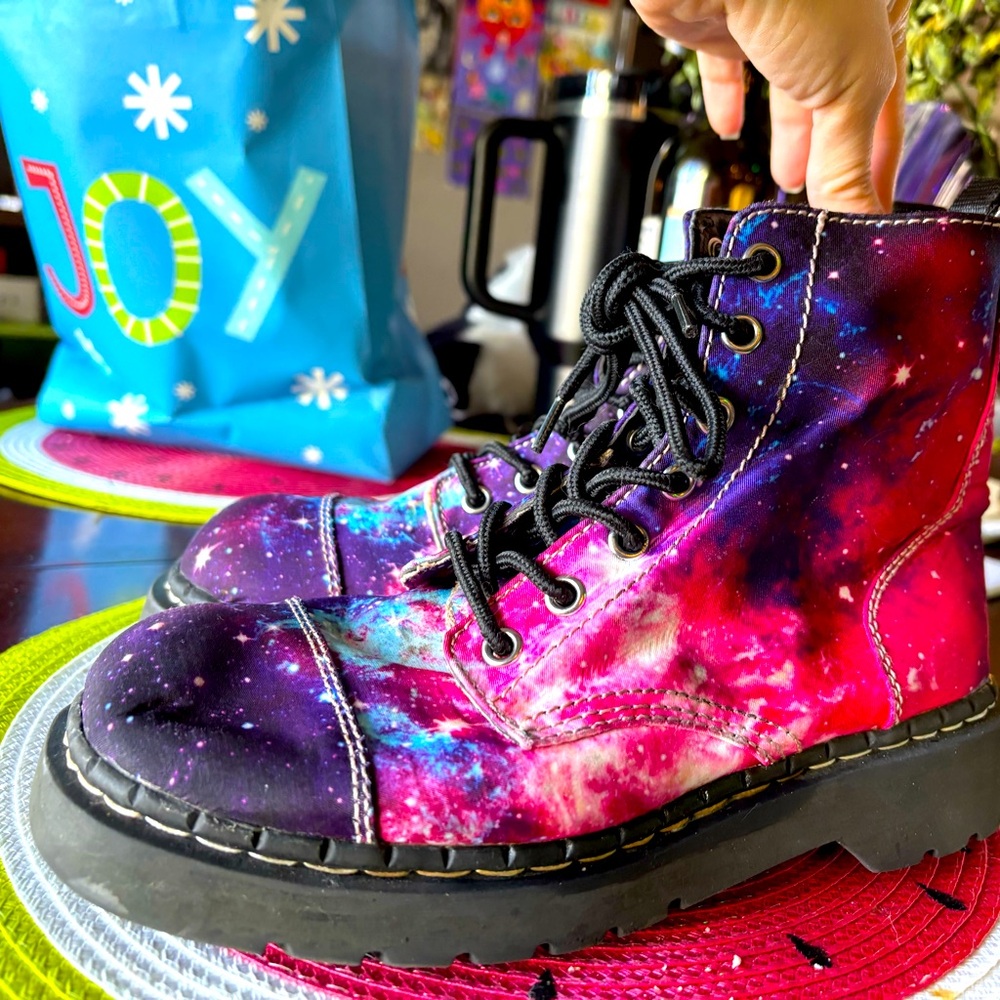 BRIGHT galaxy combat boots!💜
